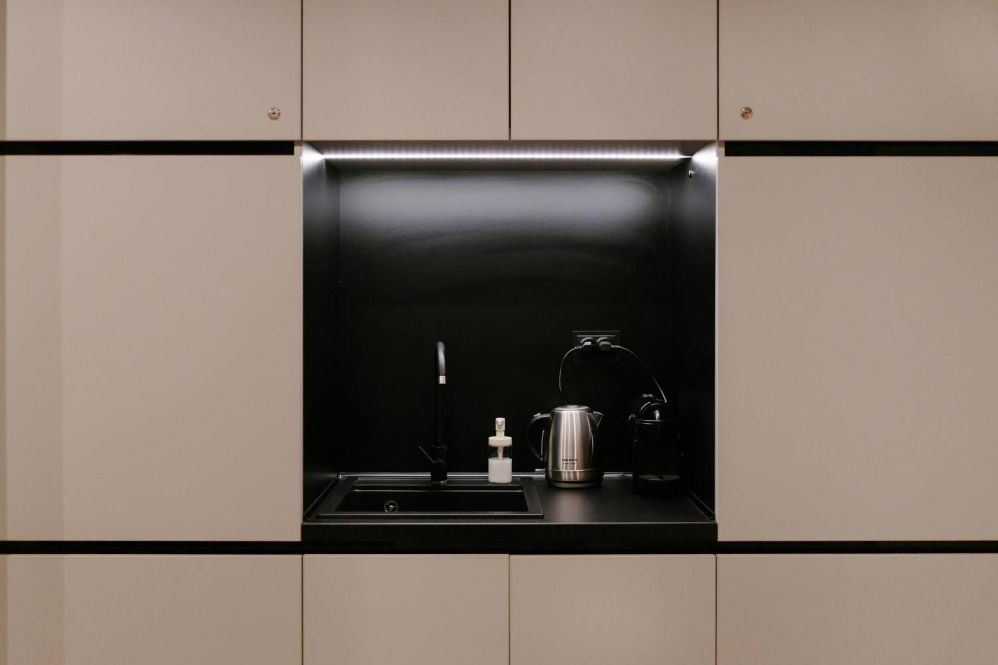 Vinyl Studio Apartment Sofia Bagian luar foto